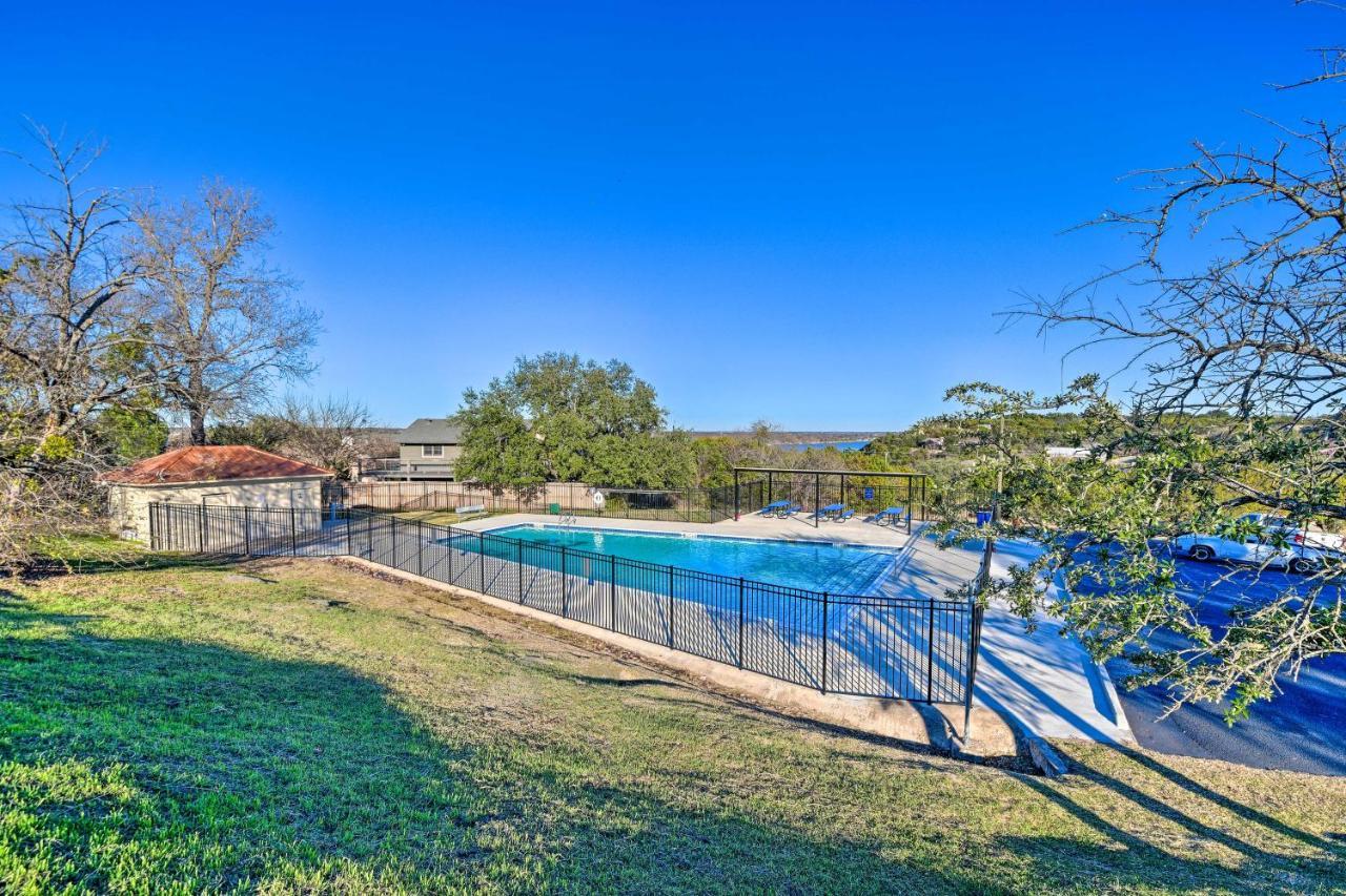Charming Creek With Pool Access And Decks * Granbury