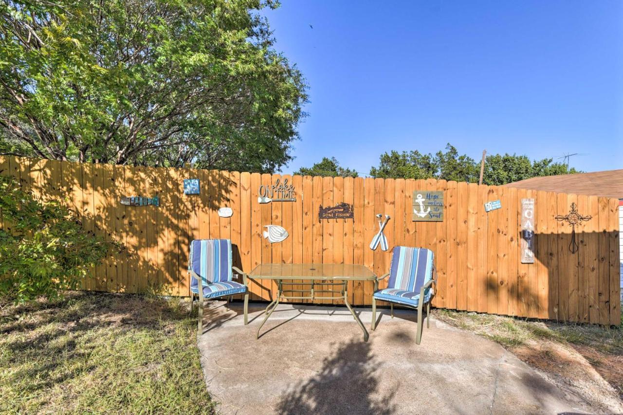 Charming Creek With Pool Access And Decks Granbury